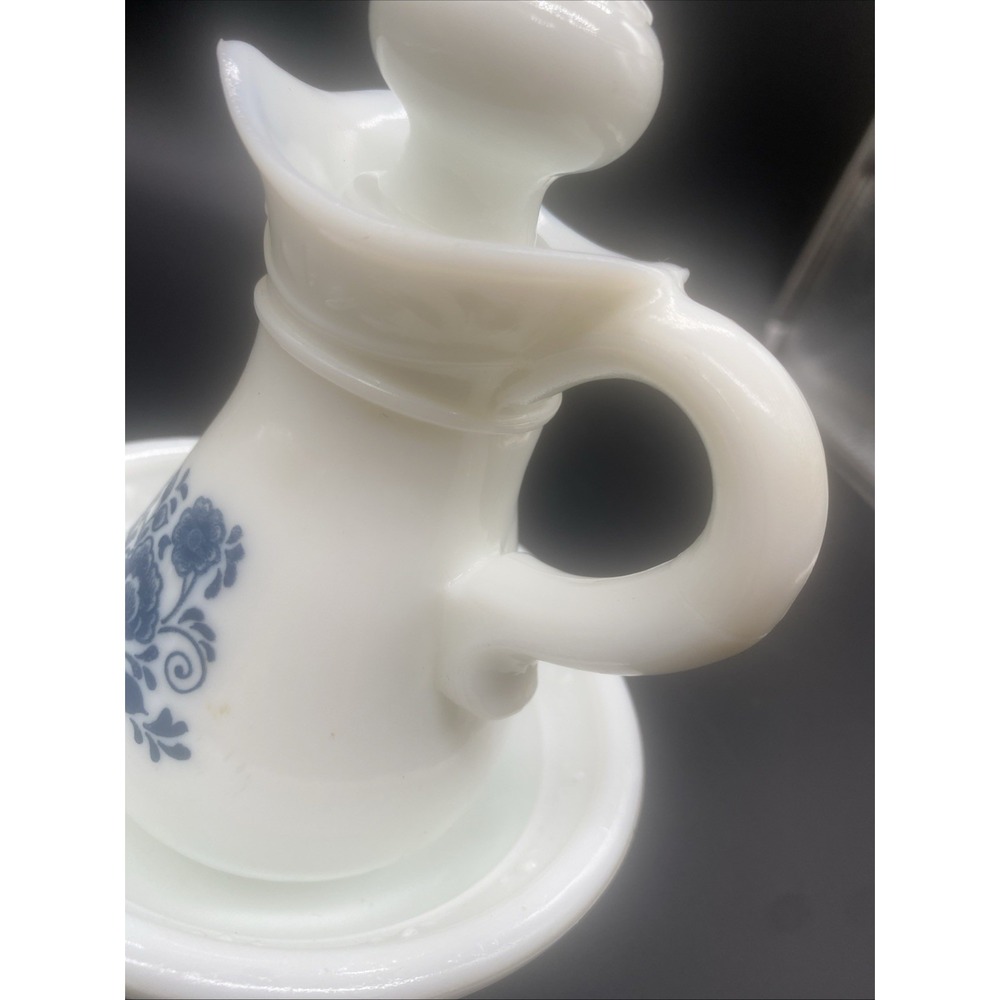 AVON  Vintage Milk Glass CRUET & Matching BOWL Blue White SKIN-SO-SOFT EMPTY - Picture 7 of 11